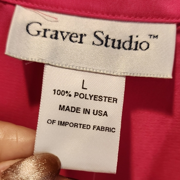 Graver Studios Women's Pink Fuschia  Button-Up Top Size L - Picture 2 of 10